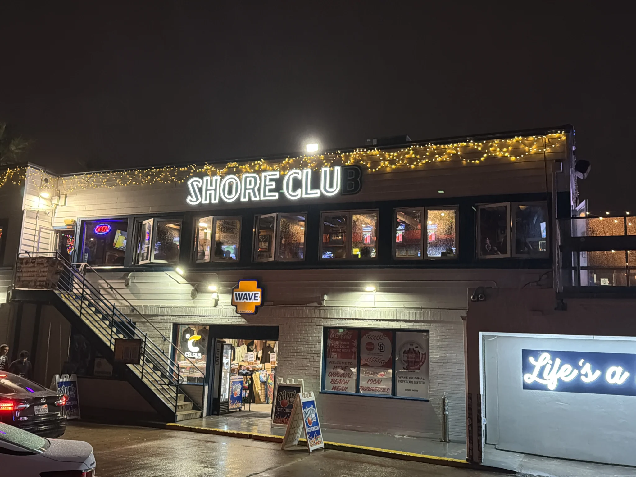 PB Shore Club happy hour in Pacific Beach, San Diego