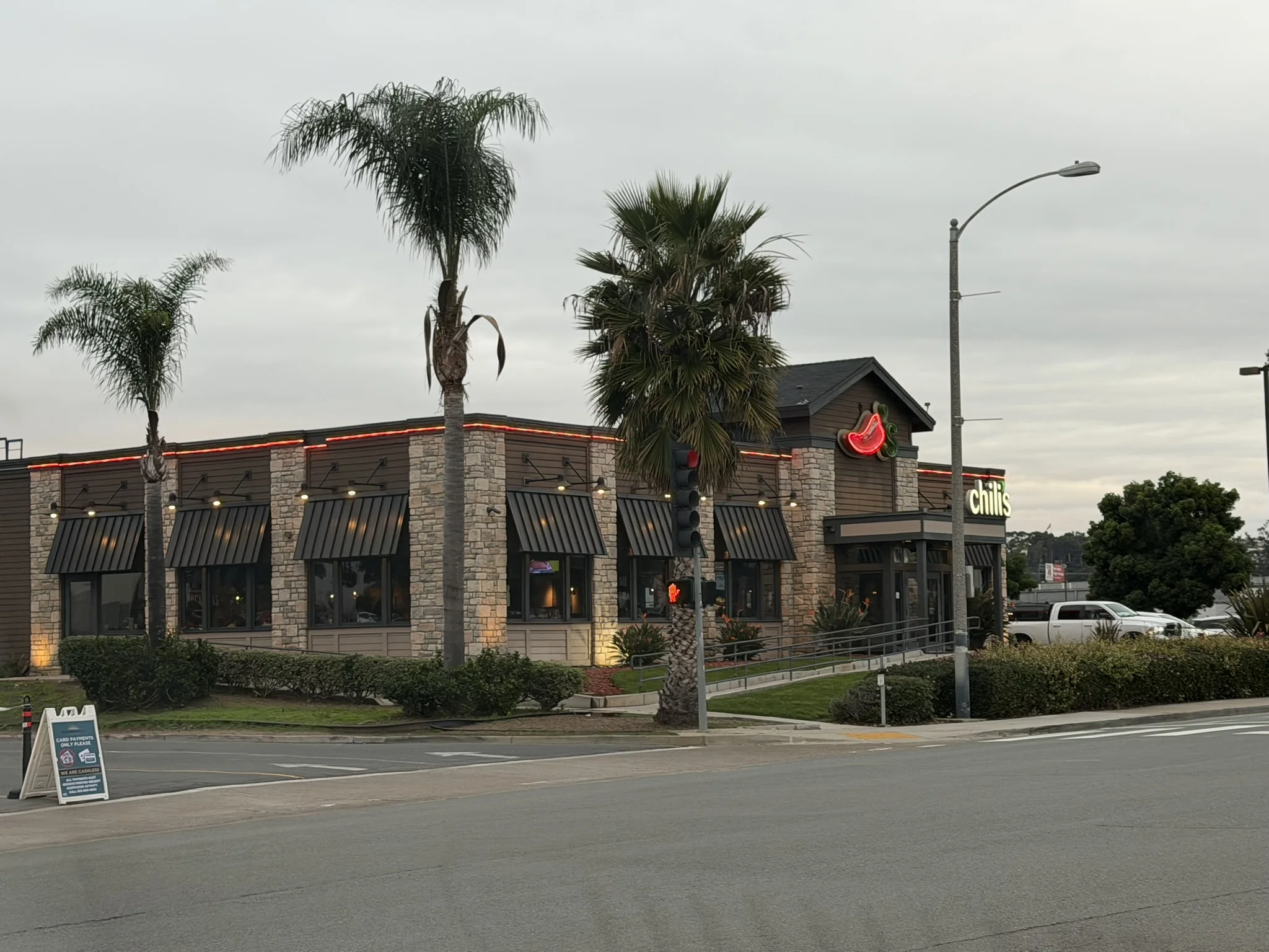 Chili's Grill and Bar Sports Arena happy hour in Midway District, San Diego