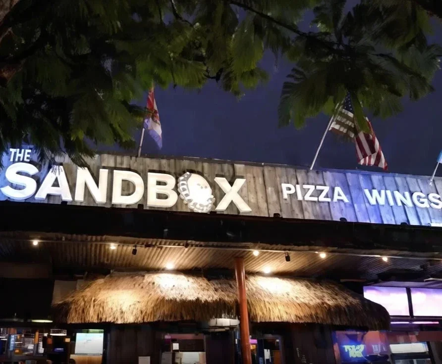 Sandbox Pizza happy hour in Pacific Beach, San Diego