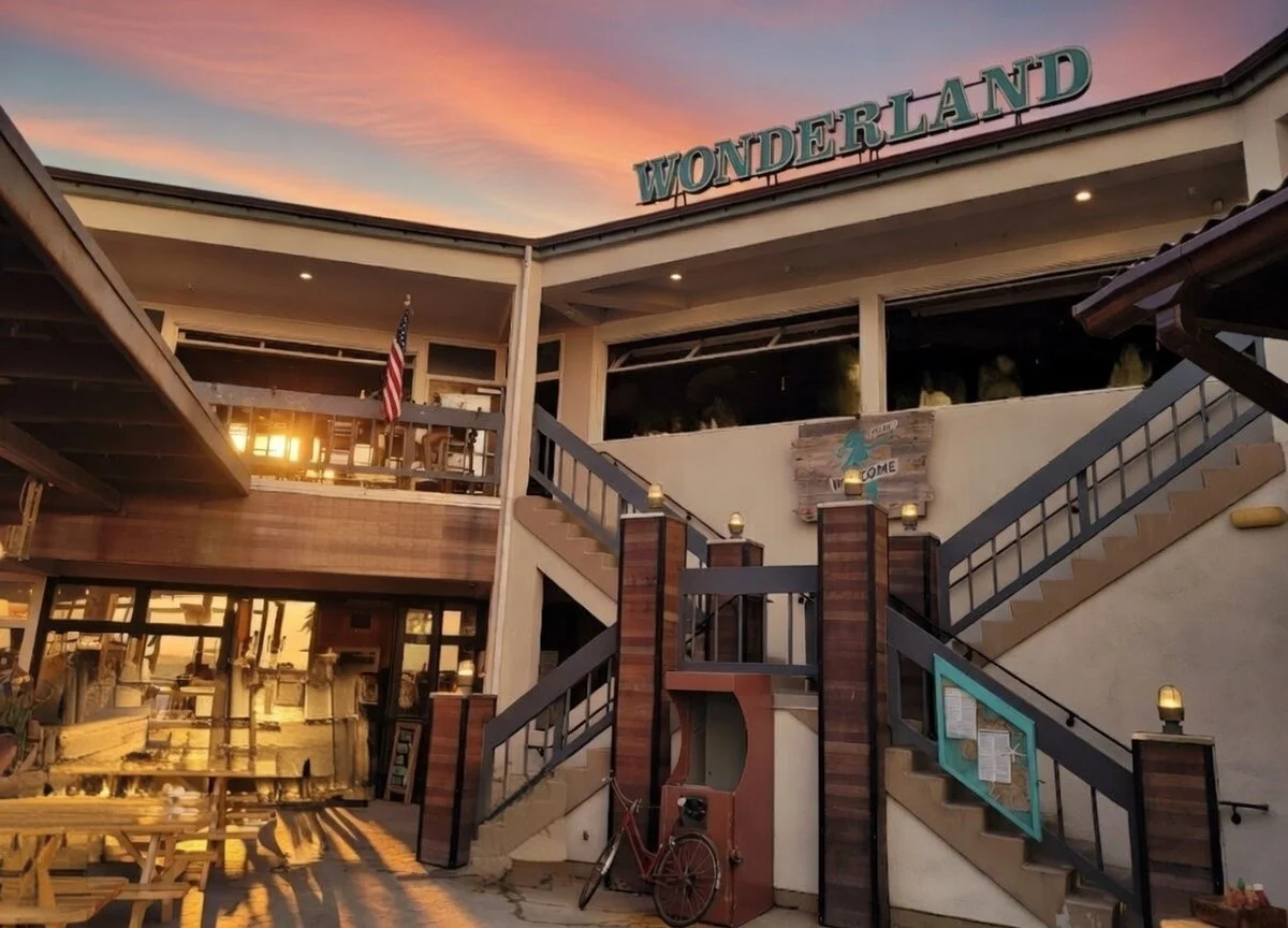 Wonderland Ocean Pub - Happy Hour in Ocean Beach