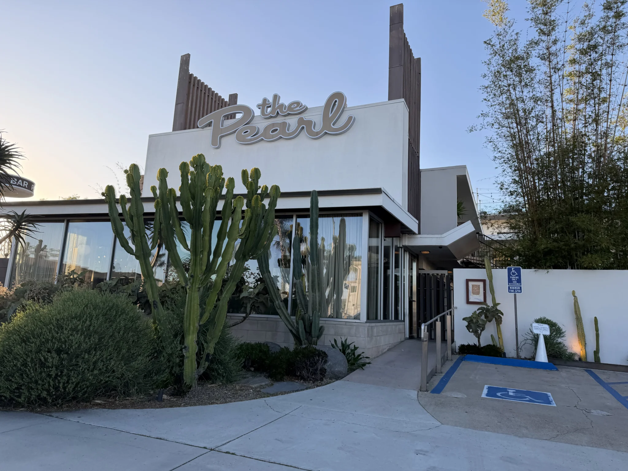 Ponyboy in the Pearl - Happy Hour in Point Loma